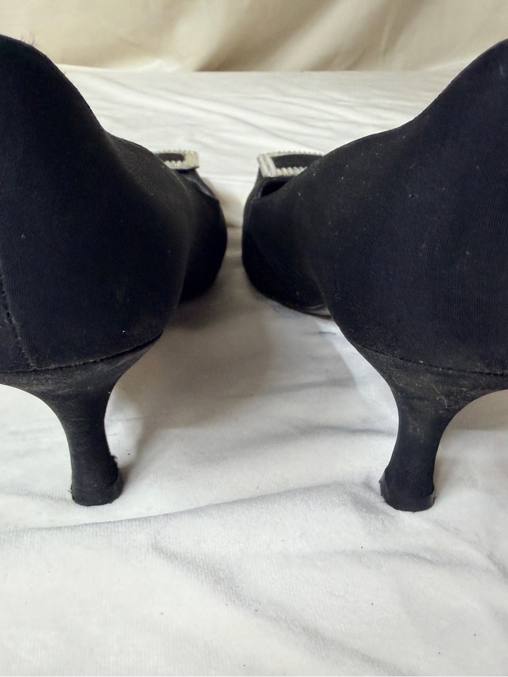Stuart Weitzman - Picture 3 of 8